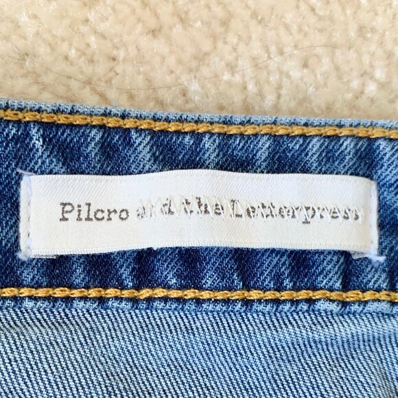 EUC Anthro Pilcro Embroidered High Rise Cropped Flare Jeans, Blue, Size 25 - Picture 9 of 11